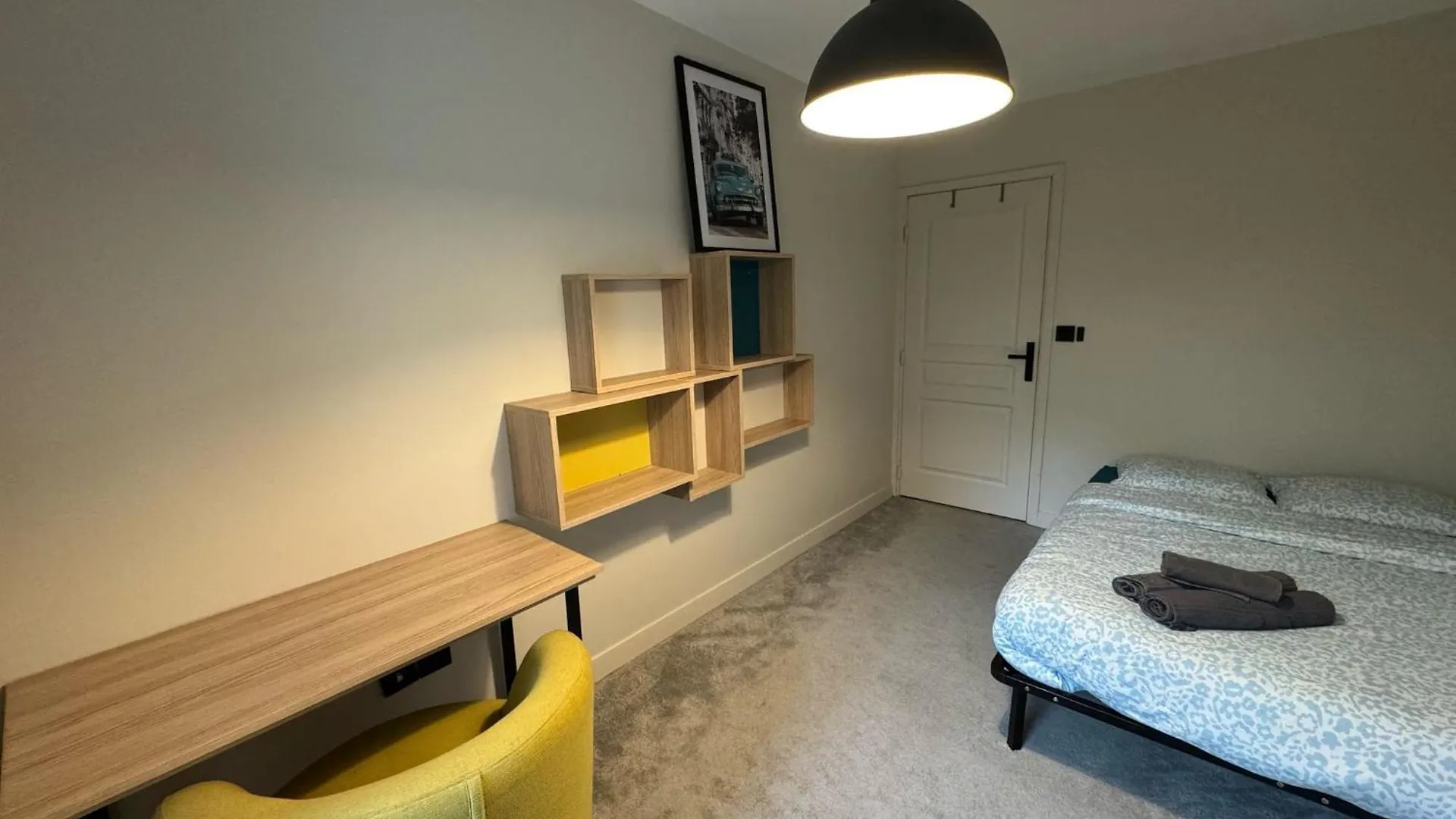 Modern T3 Renovated With New Pool Terrace And Box Apartment Ecully